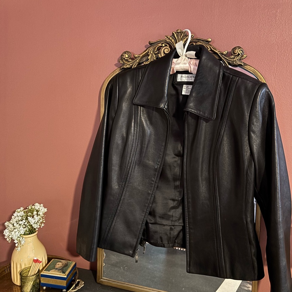 Preston & York Black Leather Jacket Fitted Waist-Length